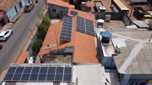 30 painéis, 425W QCELLS Monofásico